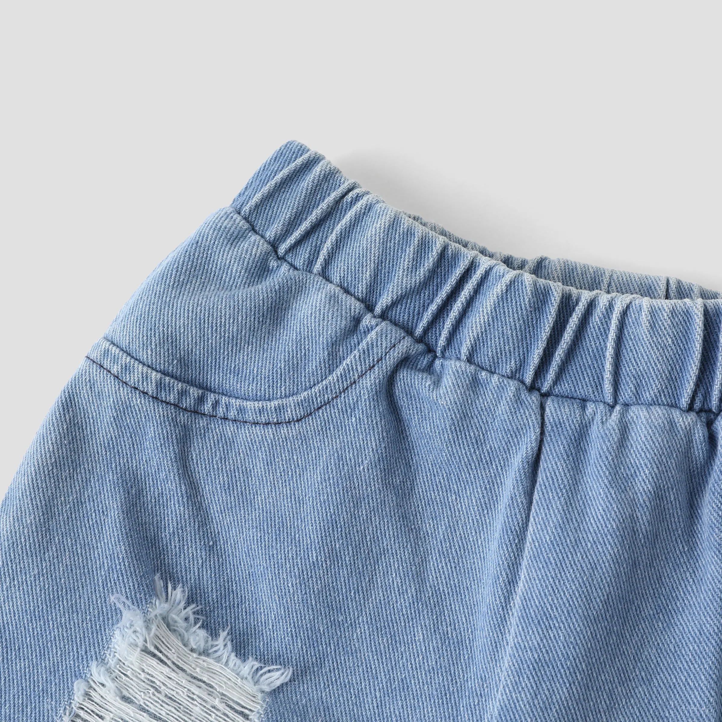 2pcs Baby Boy Color Block Waffle Top and 100% Cotton Ripped Denim Shorts Set